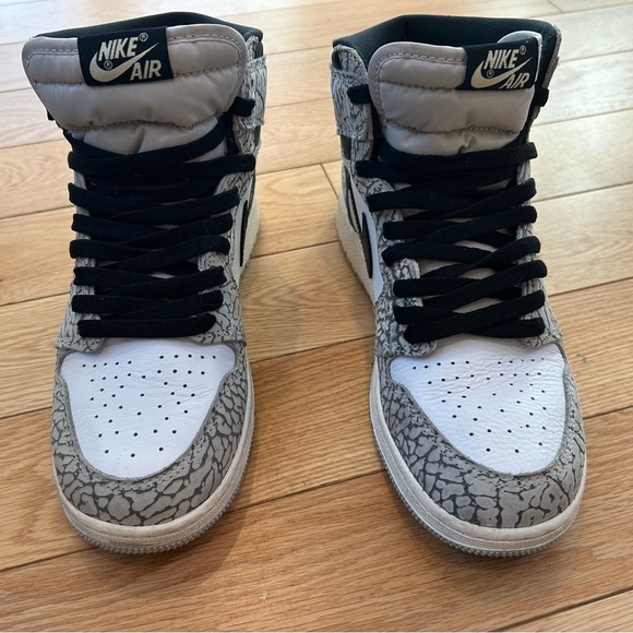 Jordan 1 Retro OG Cement hightop - like brand new - Picture 2 of 5